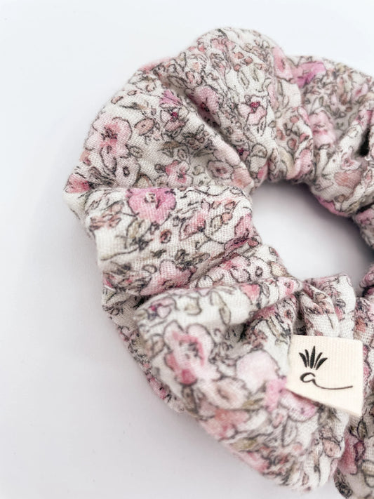 Lucy Muslin Scrunchie - Pineapple co.