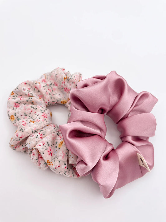 Pink Flowery Scrunchie - Pineapple co.