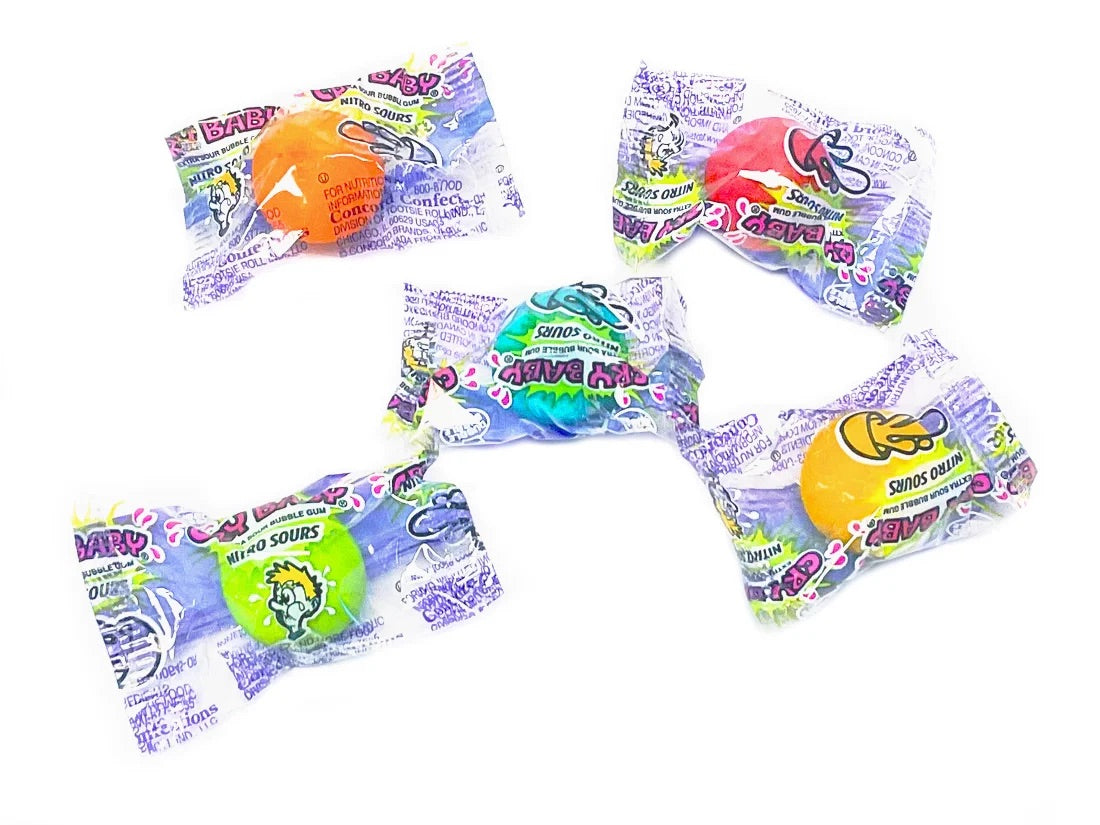 Bubble gum with safe liquid - Dubble Bubble